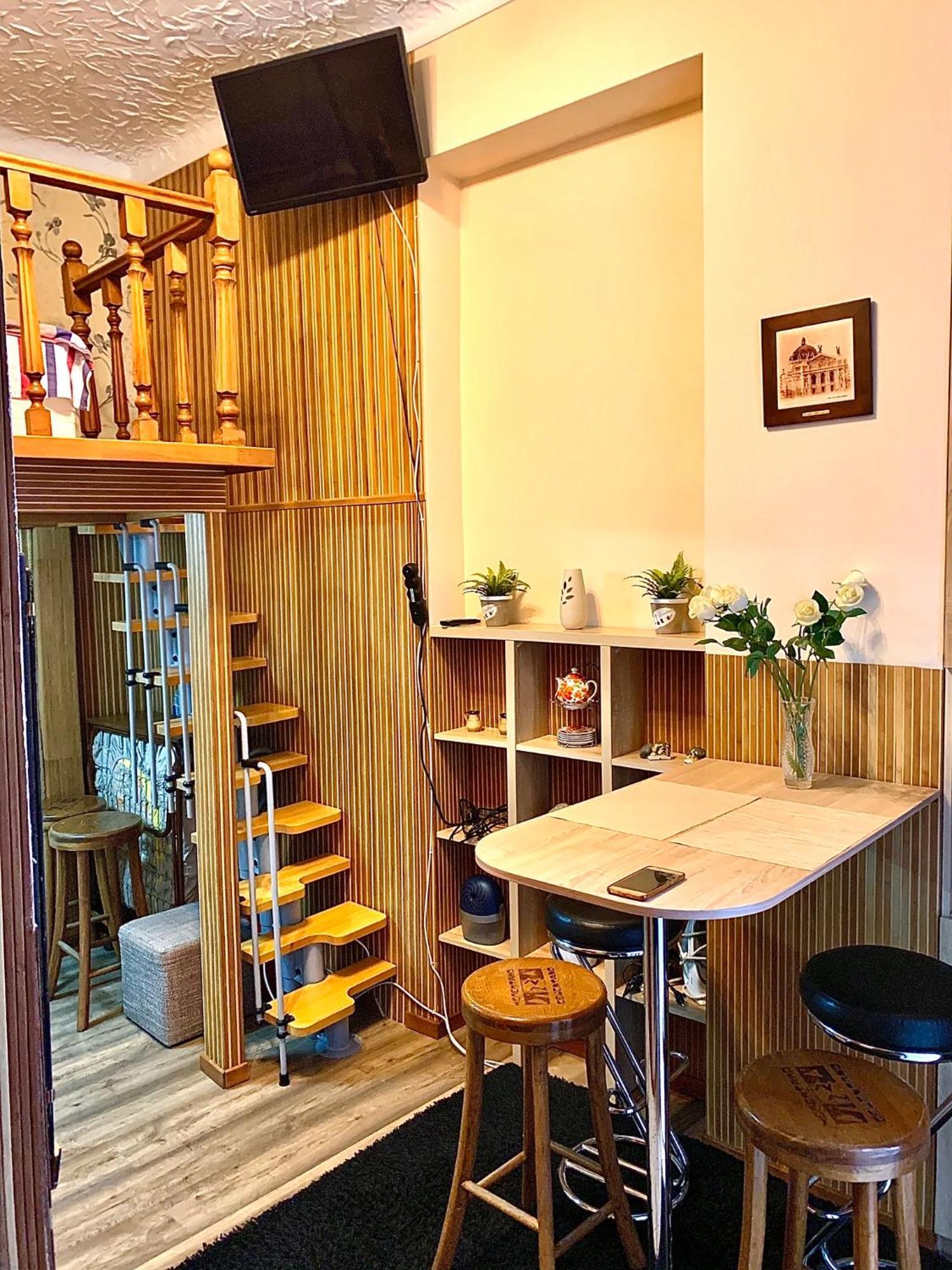 Apartment On Pekarska Street Leopoli Esterno foto